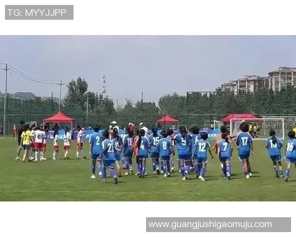 当歌声遇上绿茵场足球明星与歌手的精彩邂逅